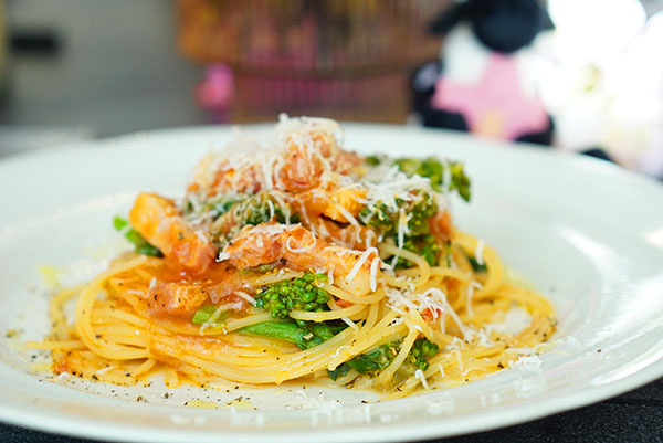 菜の花とパンチェッタのトマトパスタ