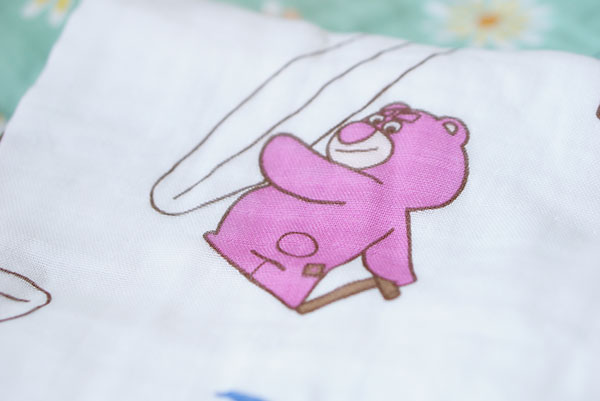 4重ガーゼケット ピクサーデザイン