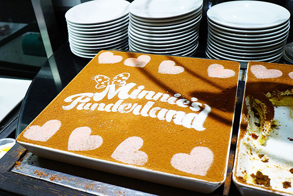 ミニーのファンダーランドのスイーツ