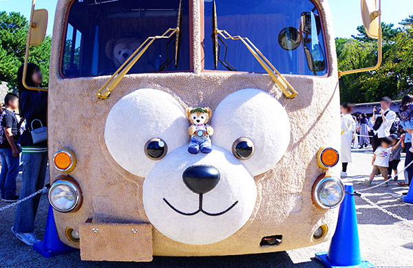 マイダッフィーくんはダッフィーバスに初対面