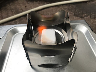 実験 キャンドゥの固形着火剤 10g 1ブロックで自動炊飯はできるのか くまお 遊ぶ 実験 キャンドゥの固形着火剤 10g 1ブロックで自動炊飯はできるのか くまお 遊ぶ