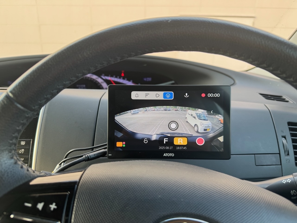 エスティマに追加装着した前後ドラレコ付きディスプレイオーディオ ATOTO P8