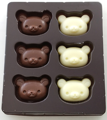 ♯Gom15BZリラックマチョコフェイスストラップ全6種 リラックマのフェイスチョコだよー（くまプップ視点） - くま