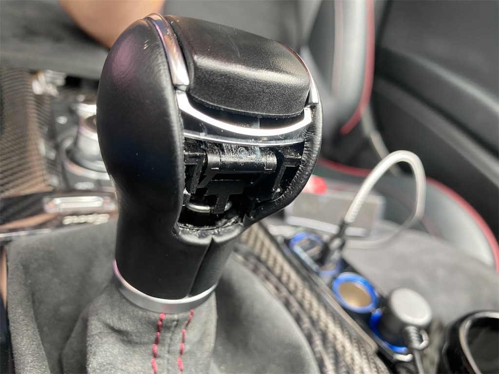 アバルト595 コンペティツィオーネ 純正 シフトノブ アバルト595ベース