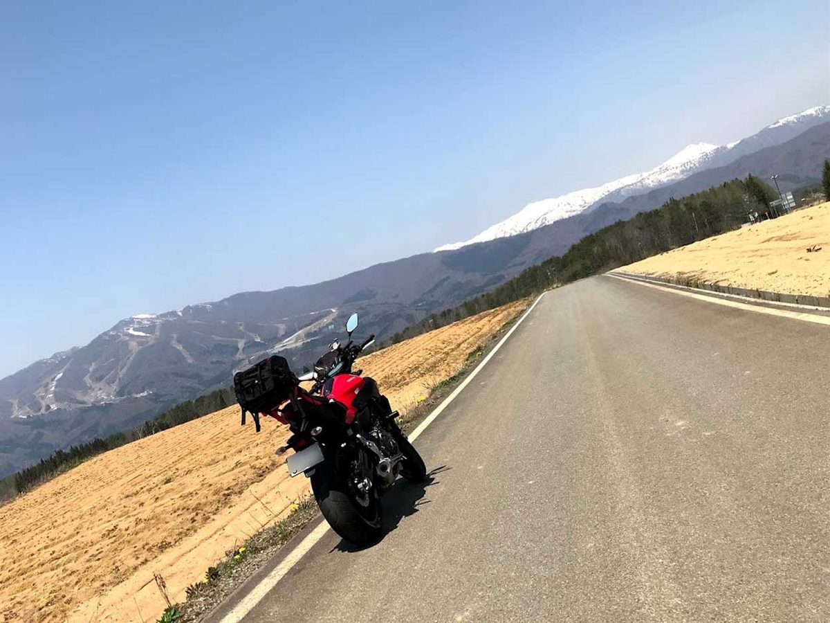 MT-07と白山