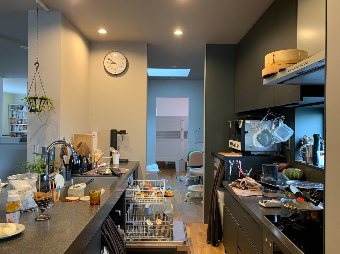 キッチンカウンター上の置きっぱなしルール〜片づけ収納ドットコム