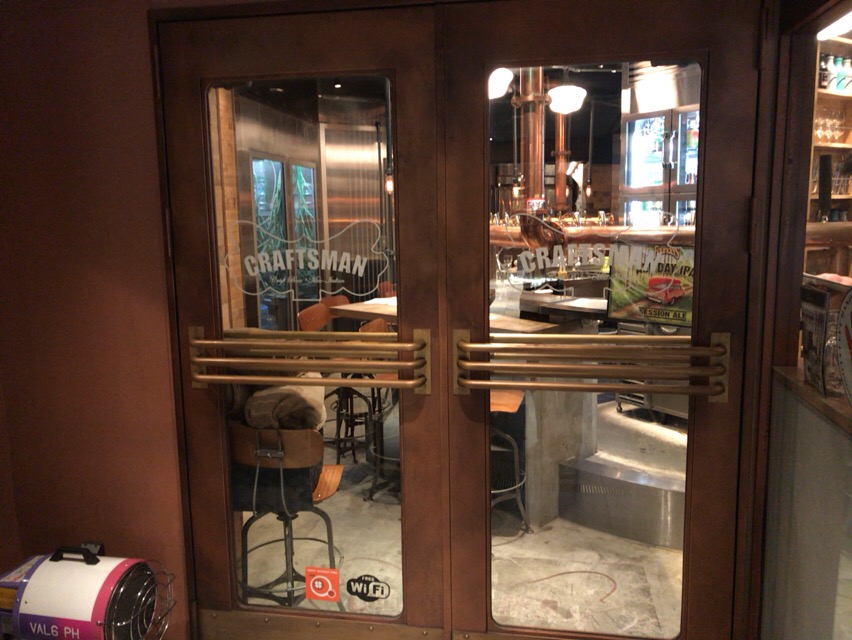 [ま]横浜駅近「Craft Beerx MexItalian CRAFTSMAN」（クラフトマン 横浜）でメキシカン×イタリアンをつまみに