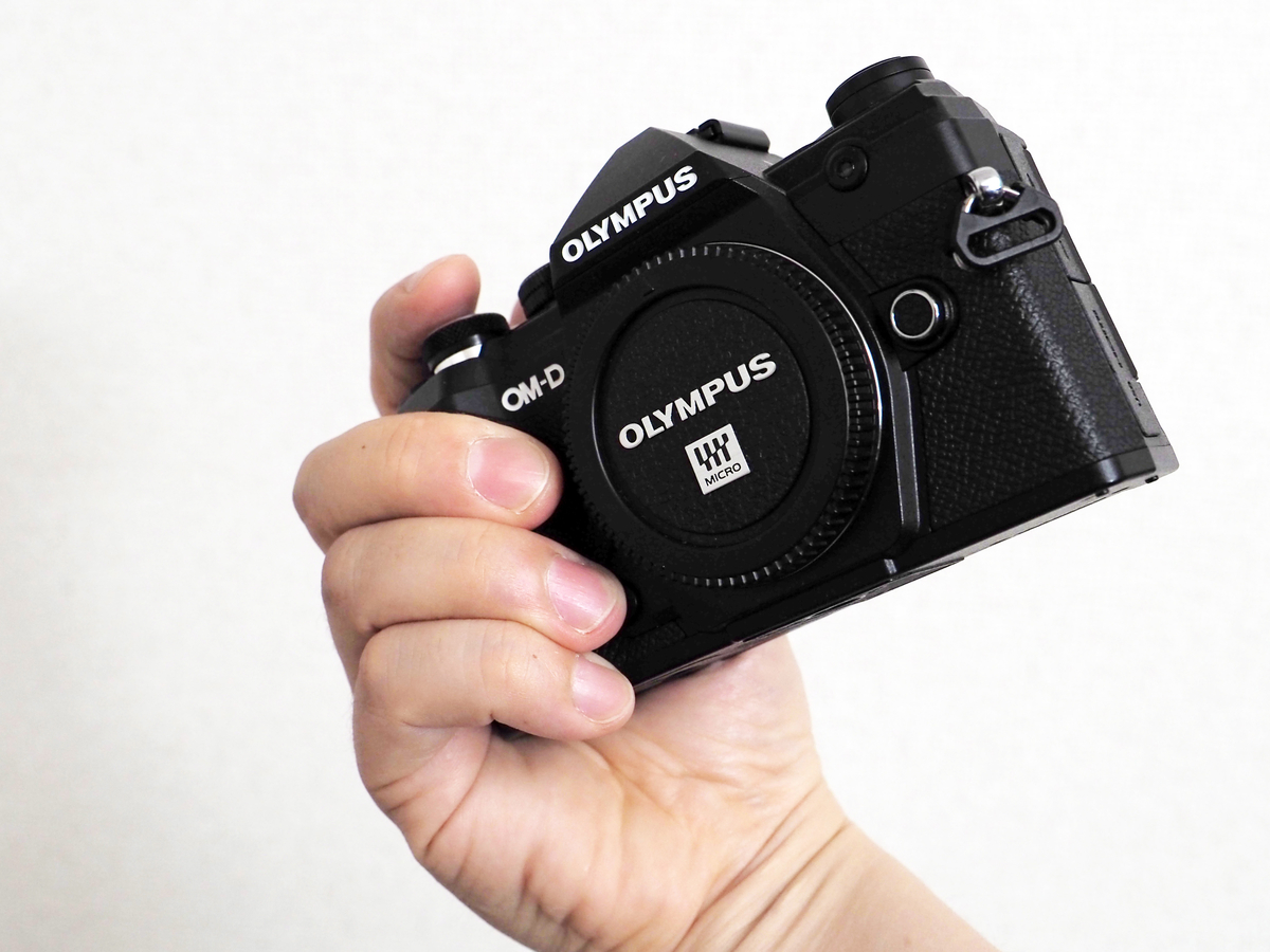 E-M5 markⅢ グリップ