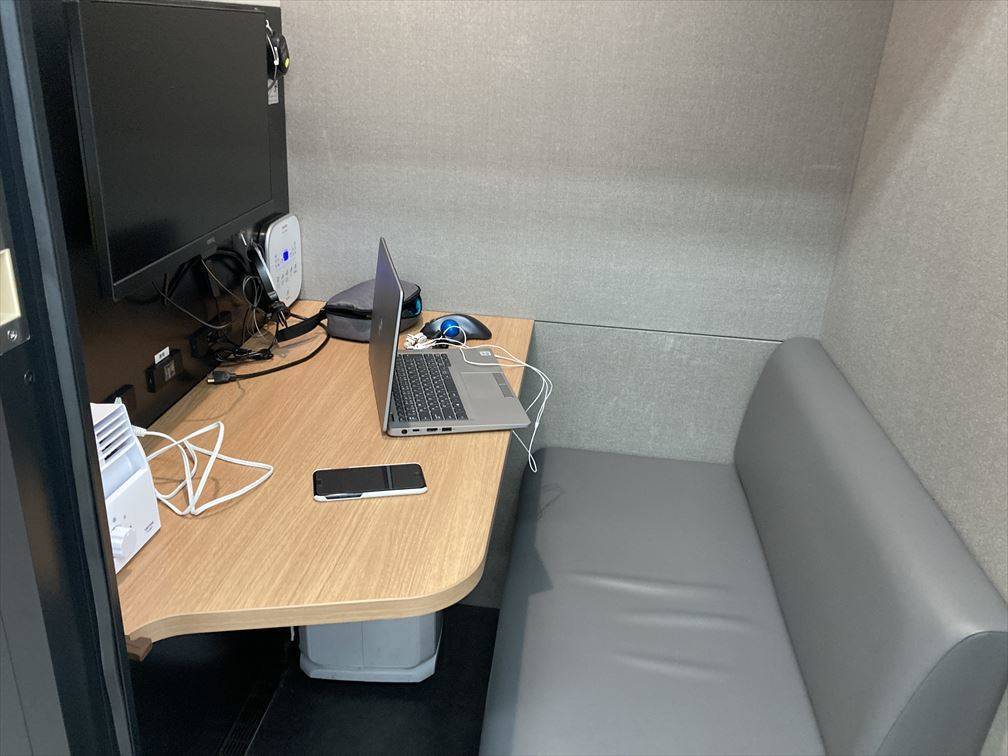 注目ブランド テレワーク向けトランクステーション 棚/ラック 収納家具 激安スーパー テレワーク向けトランクステーション 棚/ラック