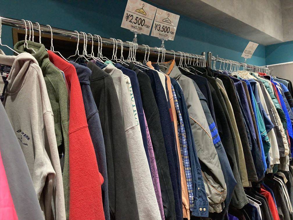 た(古着在庫処分セール中 ) 名古屋の古着卸売SeekersとBroad Base名古屋に行ってみた【安い