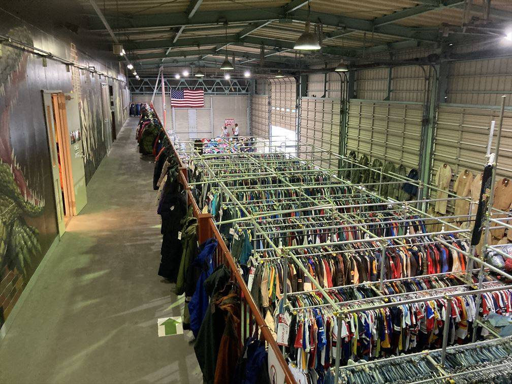 【仙台の安い古着屋】スリーピース古着卸売倉庫に行ってみた！値段、購入品の紹介レビュー