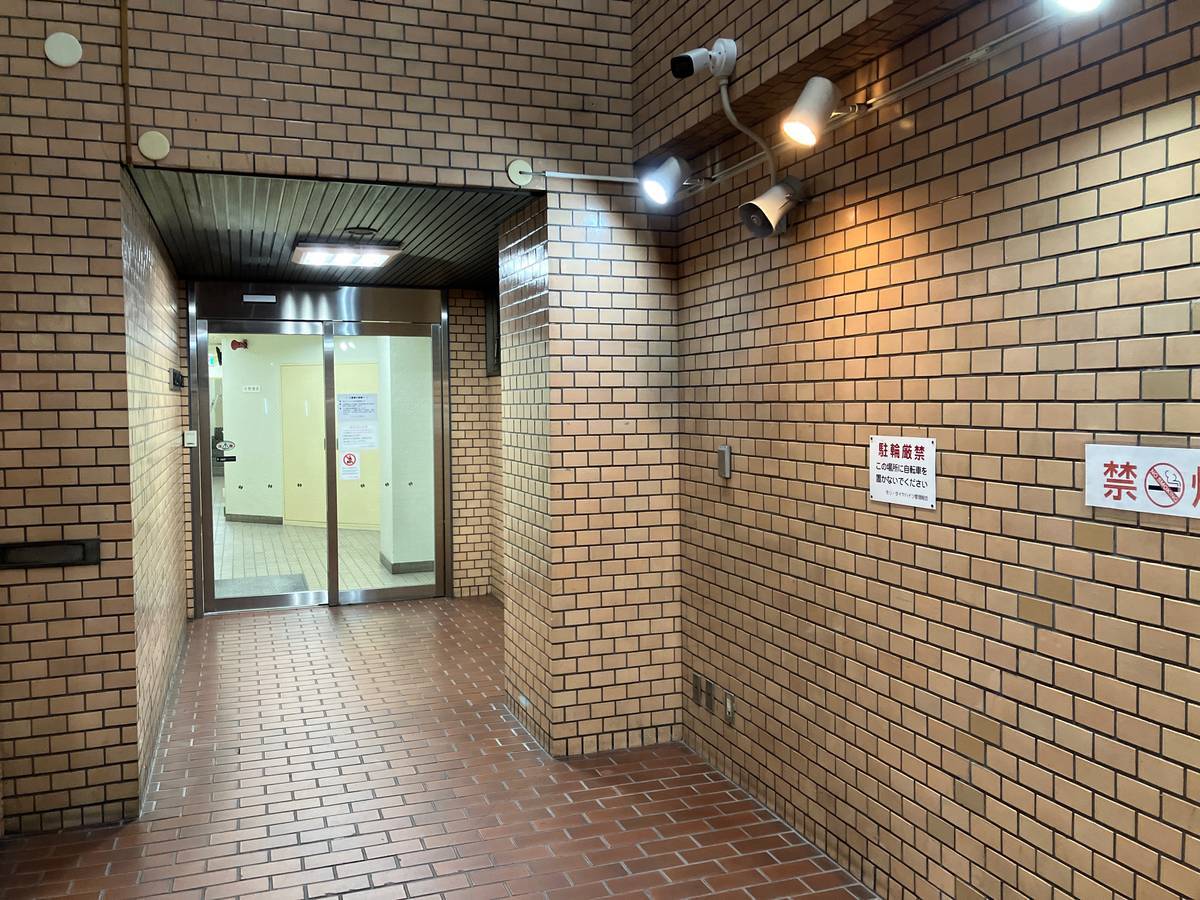 実際に行ってみた！名古屋・大須のレディース古着屋、矢場町栄の古着屋おすすめ17店舗