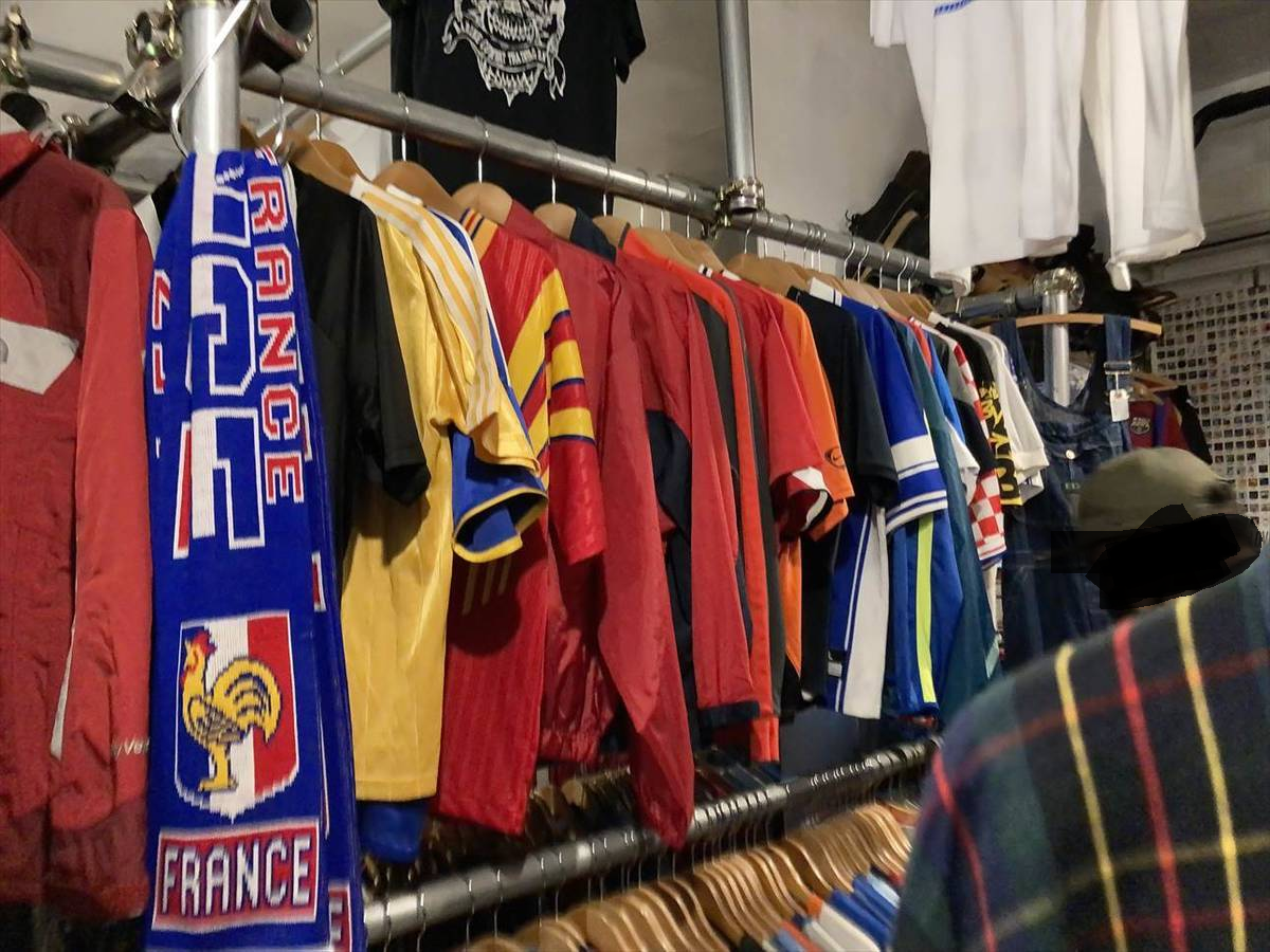 サッカーユニフォームの専門店、安い古着屋おすすめ60店舗まとめ