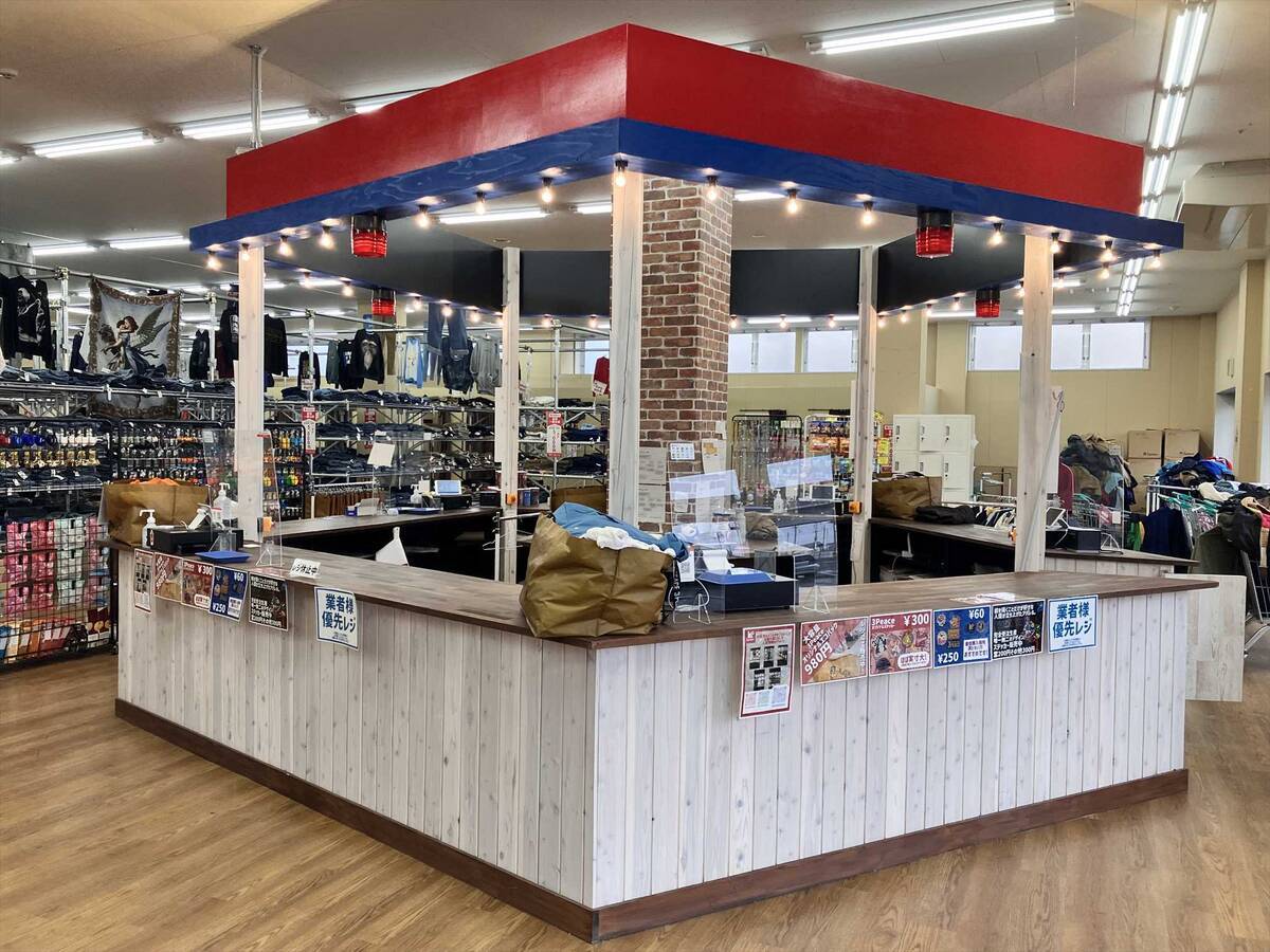 【仙台の安い古着屋】スリーピース古着卸売倉庫に行ってみた！値段、購入品の紹介レビュー