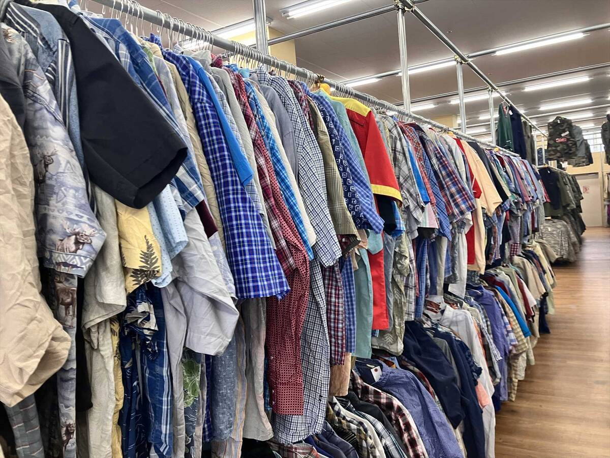 【仙台の安い古着屋】スリーピース古着卸売倉庫に行ってみた！値段、購入品の紹介レビュー