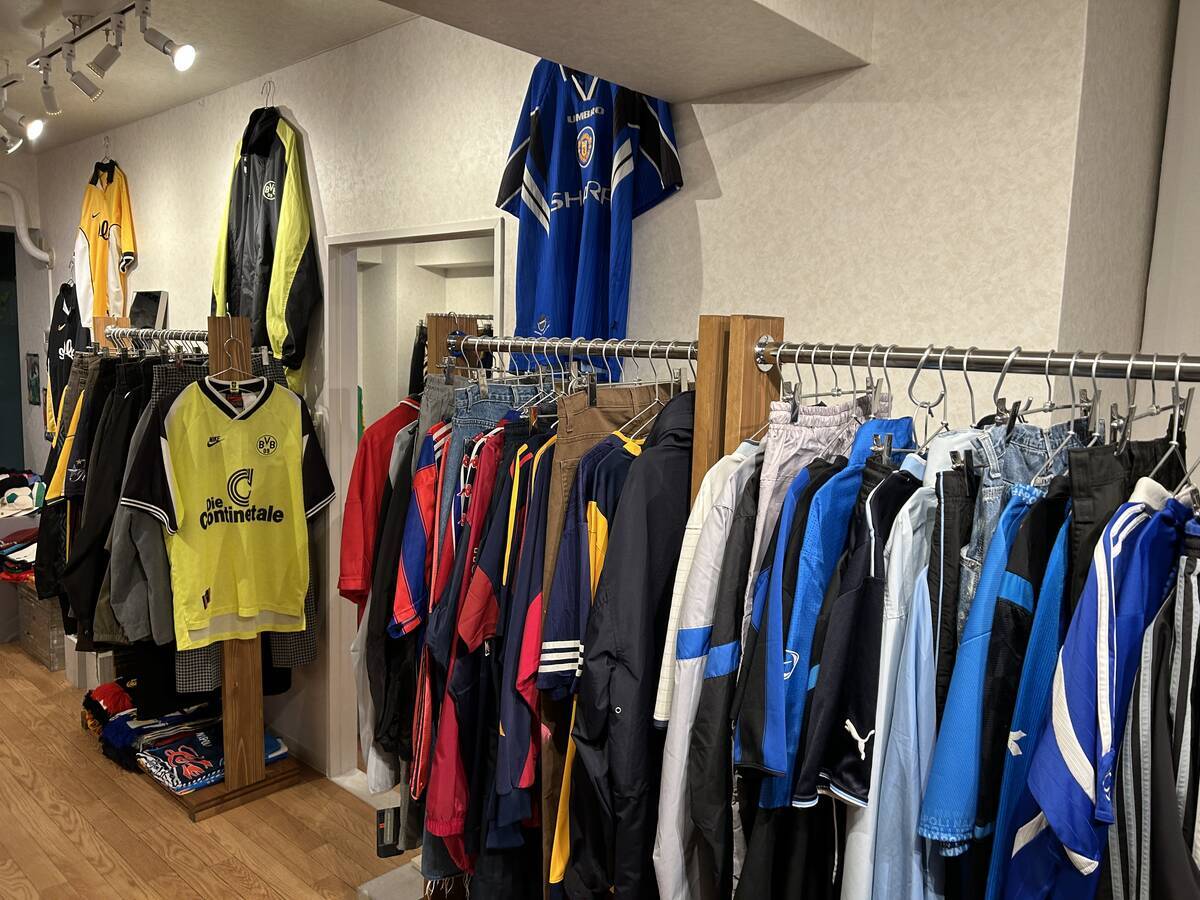 サッカーユニフォームの専門店、安い古着屋おすすめ60店舗まとめ
