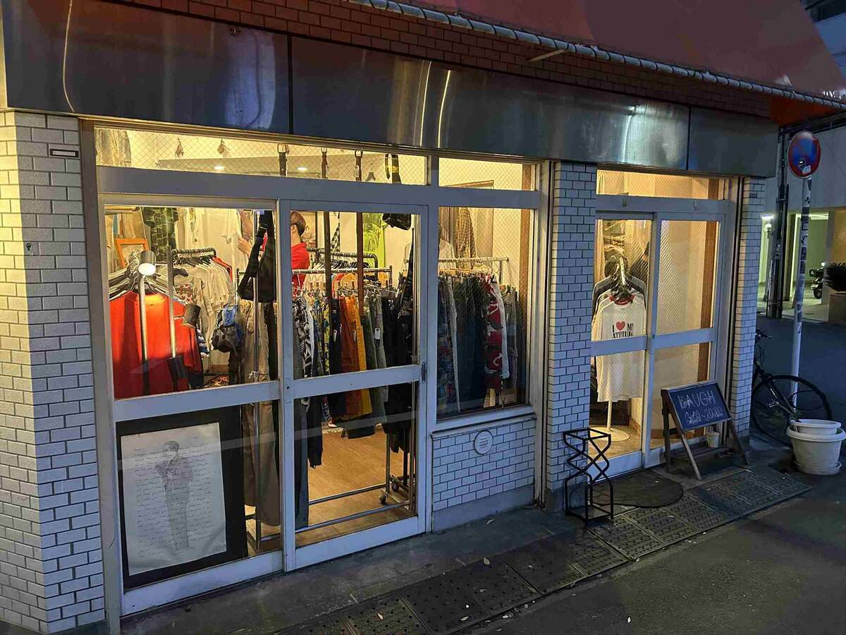 サッカーユニフォームの専門店、安い古着屋おすすめ60店舗まとめ