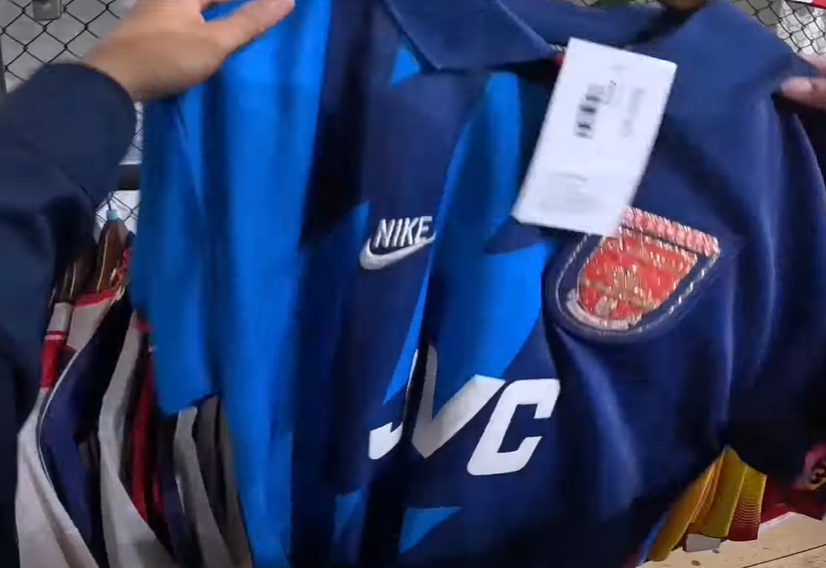 世界最大級のサッカーユニフォーム専門店！クラシック