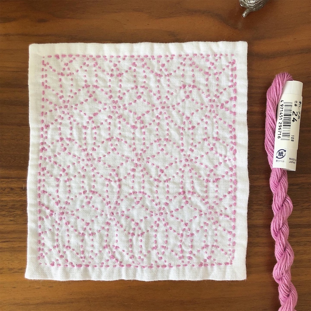 花刺し」刺し子ふきん完成&刺し方紹介 - ハンドメイドとちいさな暮らし 製作元直販 刺し子花ふきん =米刺しアレンジ= ホビーラホビーレ生地使用 生地/糸