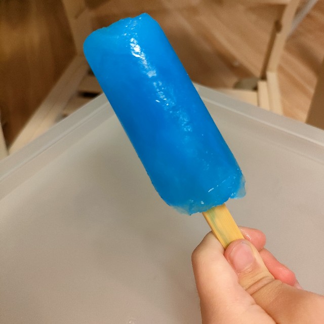 無印　アイスバーも作れる製氷器