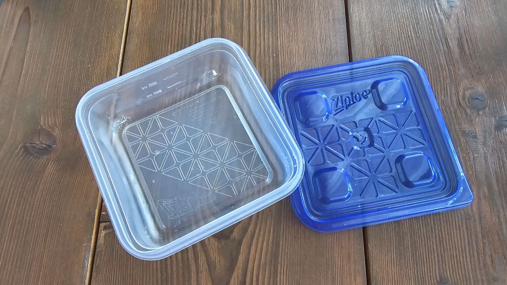 プラスチックの保存容器イメージ