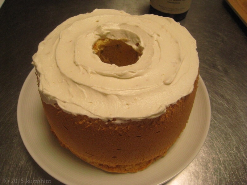 なかしましほさんの豆乳のもっちりシフォンで、バースデーケーキ。