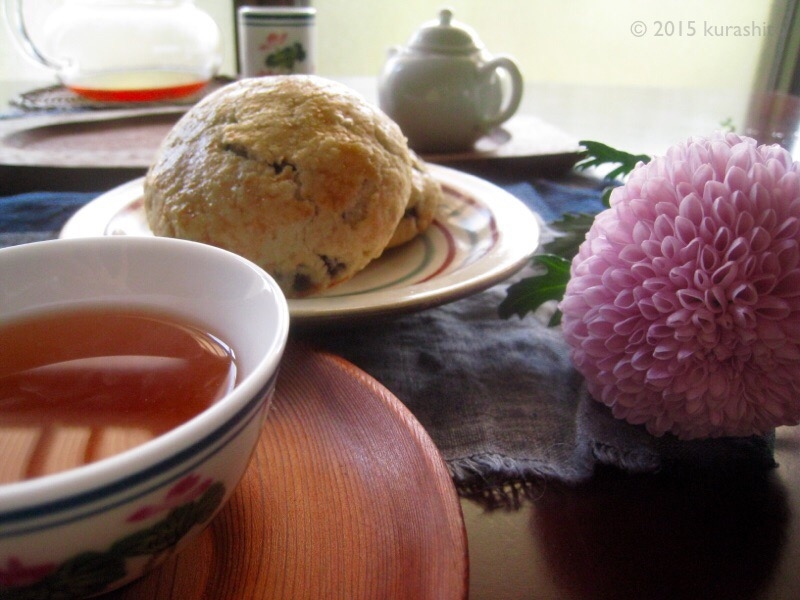 ２０１６年 重陽 菊の節句 なかしましほさんの月餅を手作り ひとしずくに心が凪ぐ 中国茶 ひとりのお昼に 簡単ごちそう蒸しランチ Kurashito 暮らしと