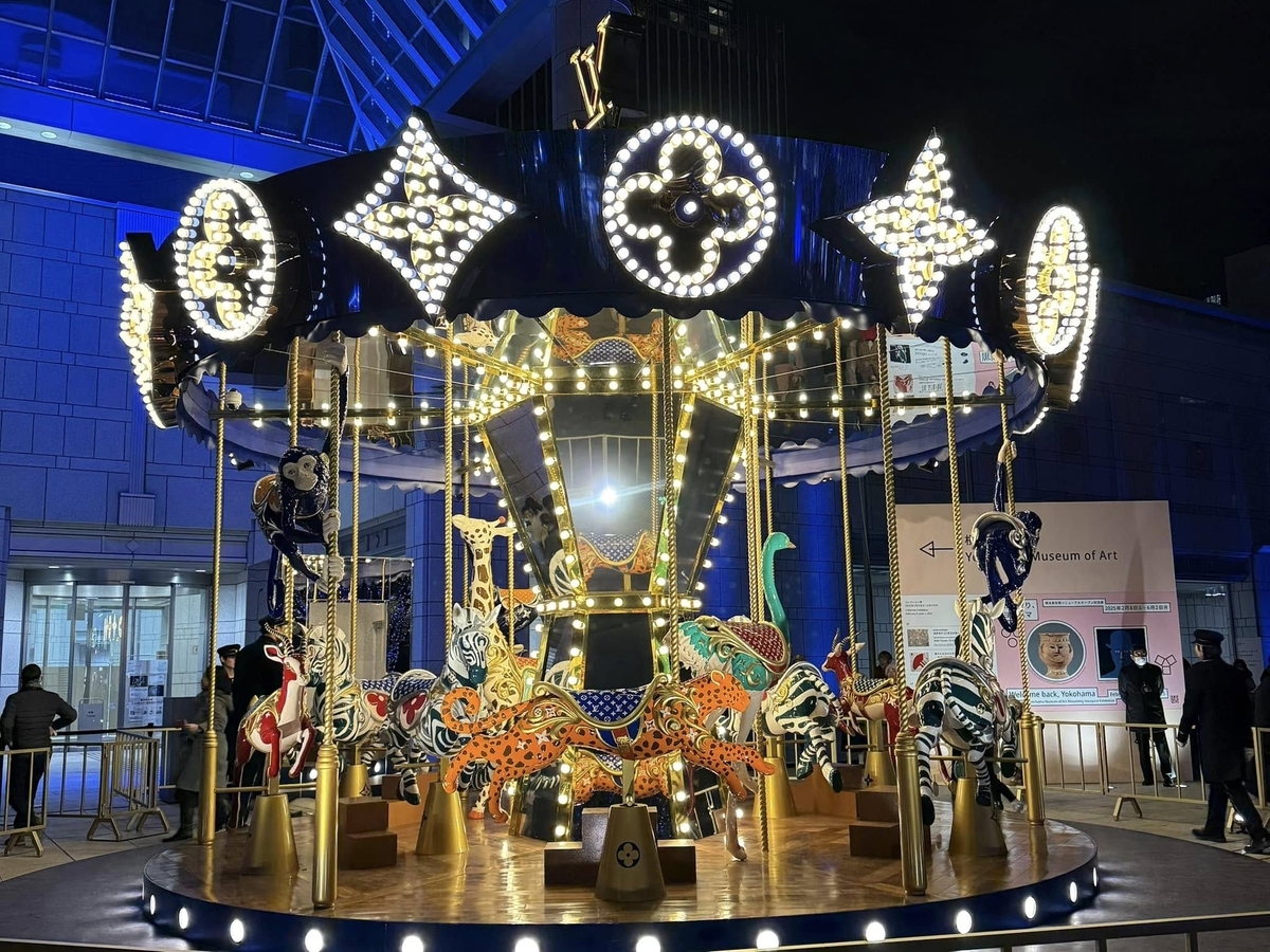 メリーゴーランド型オルゴール 遊園地 豪華絢爛 ライトアップ