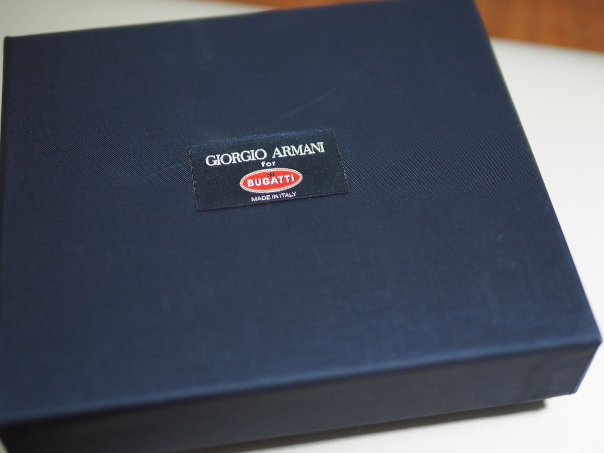 GIORGIO ARMANI × BUGATTI のコラボ製品をいち早く入手 - 栗ッピング