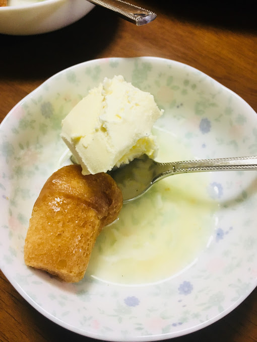 イタリア ナポリのデザート ババ にハマりそう くろやんの日記