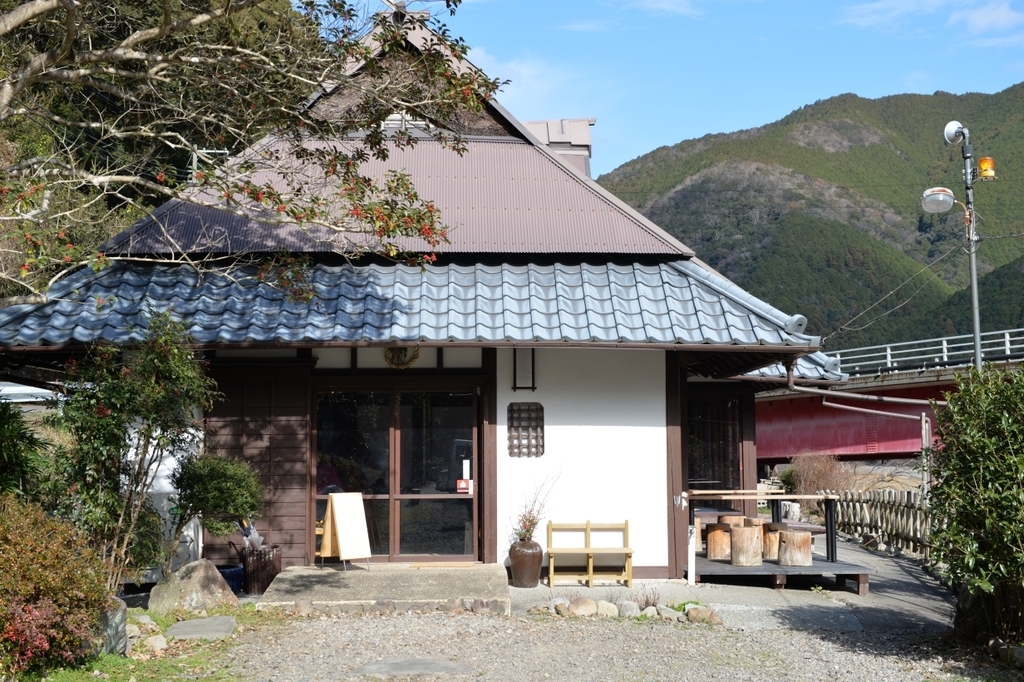 f:id:kuroimogura:20190207215628j:plain