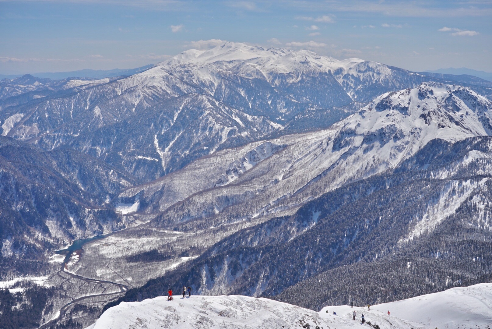 冬の西穂高岳 残雪期の雪山登山 19年4月 自然と遊ぶ