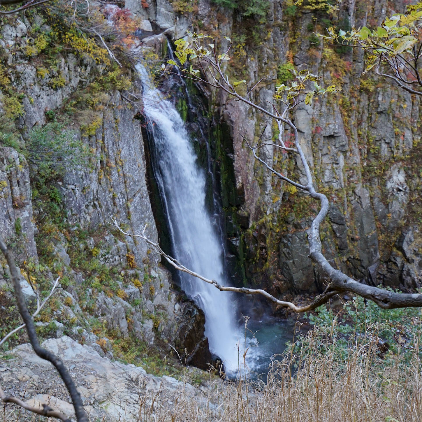 白山 幻の百四丈滝  絶景写真 百四丈滝｜スポット｜【公式】石川県の観光/旅行サイト「ほっと石川旅