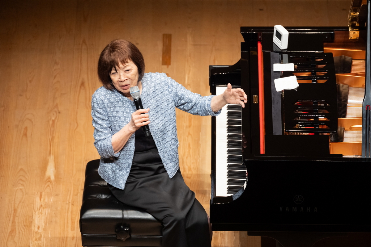 93歳ジャズピアニスト秋吉敏子さんバリバリの秘訣は？ - 夢でささやく