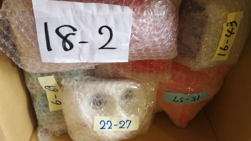 ウォールリニューアル用にホールド購入
