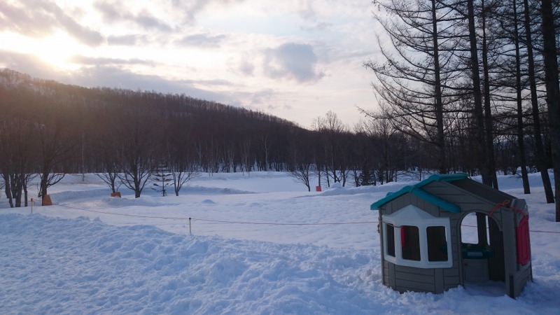 雪遊び広場