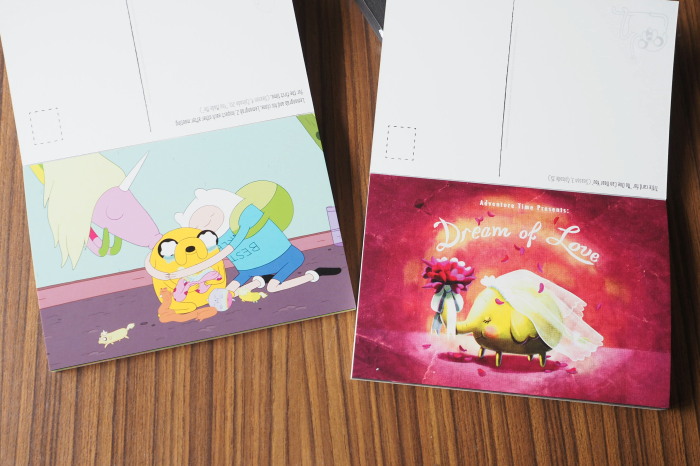 ポストカード100枚の豪華コレクション「Adventure Time Postcard