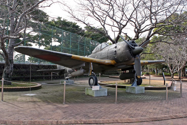 知覧特攻平和会館・知覧武家屋敷庭園（鹿児島県南九州市知覧町郡） - 今、出発の刻（たびだちのとき）