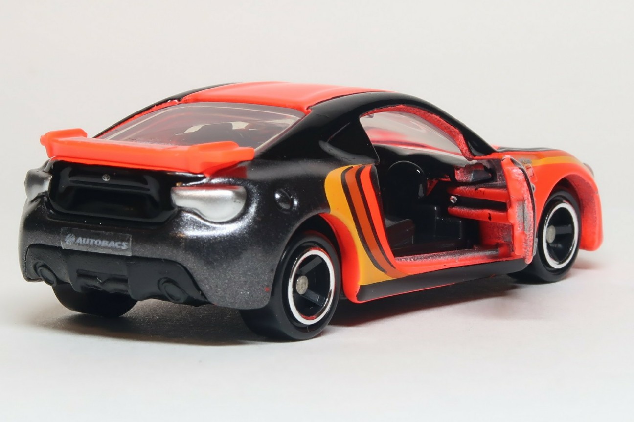 トミカ トイザらス オリジナル トヨタ86 オートバックスレーシング仕様