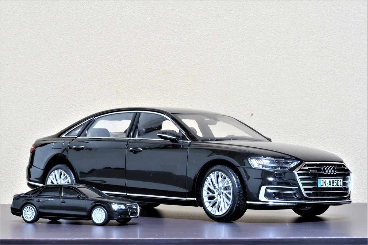 Audi公式ミニカー Audi Collection (アウディコレクション) Audi A8L