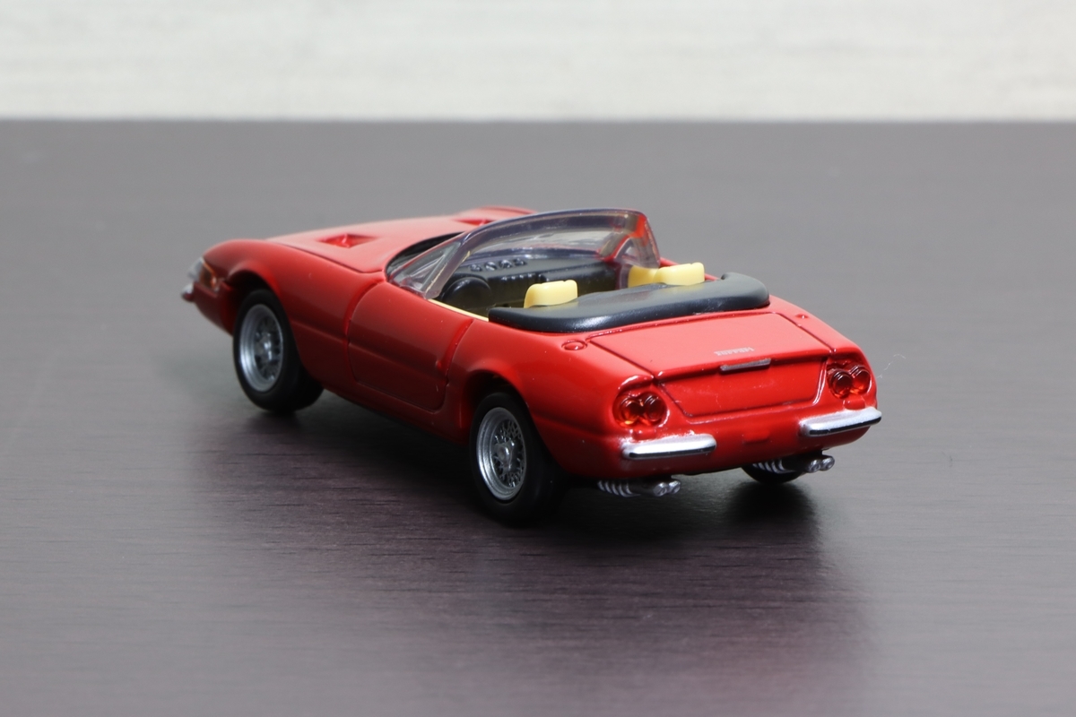 トミカプレミアム フェラーリ No.36 365 GTS4（トミカプレミアム発売