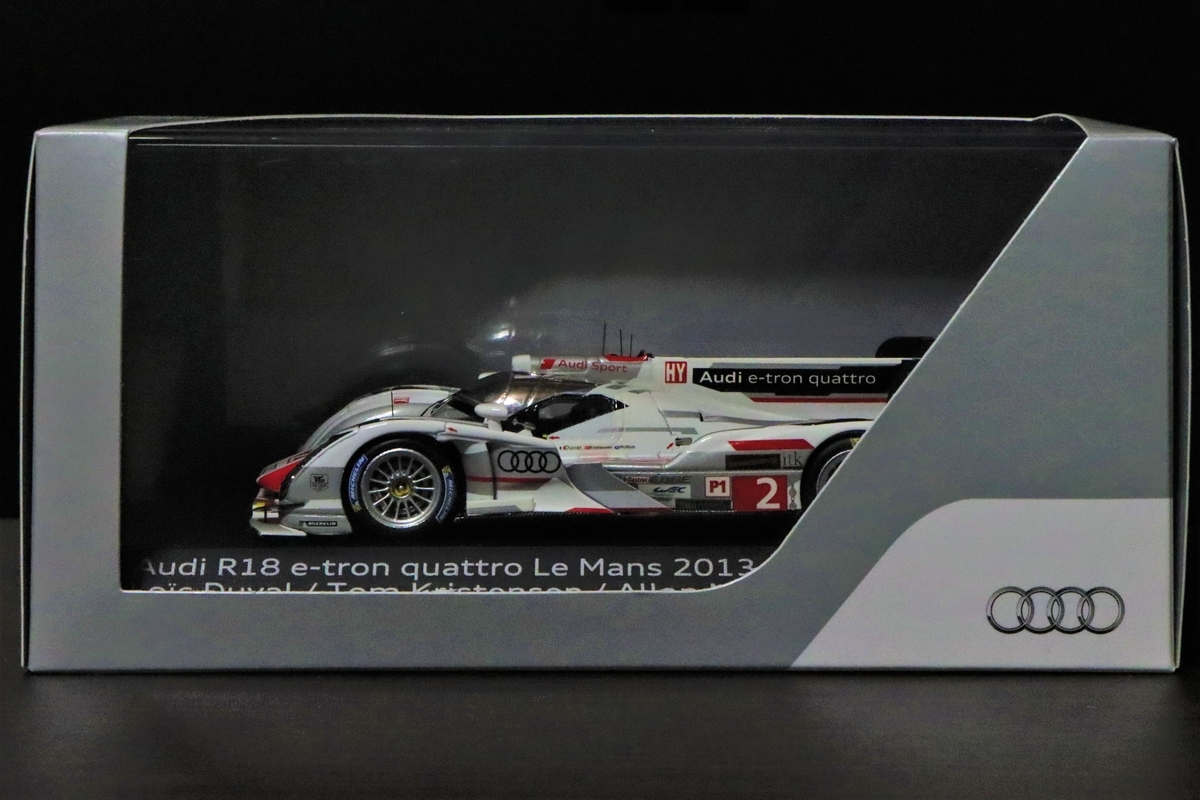 本日限り　Audi R18 e-tron quattro ミニカー 1/43 Spark 43LM14 Audi R18 e-tron quattro #2 Le Mans Winner 2014