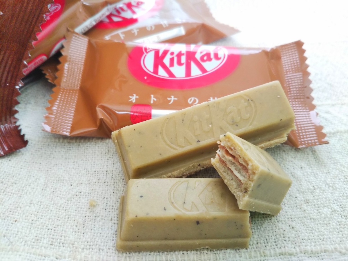 Kitkat キットカット オトナの甘さ ほうじ茶 食べてみました ちょこショコラっ茶