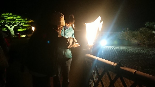 夜の栗林公園