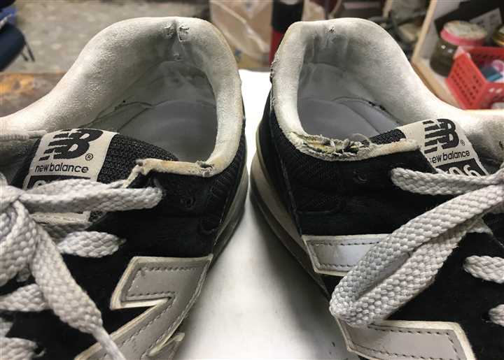 ニューバランス New Balance 996のくるぶし破れ修理 スニーカー修理ブログです