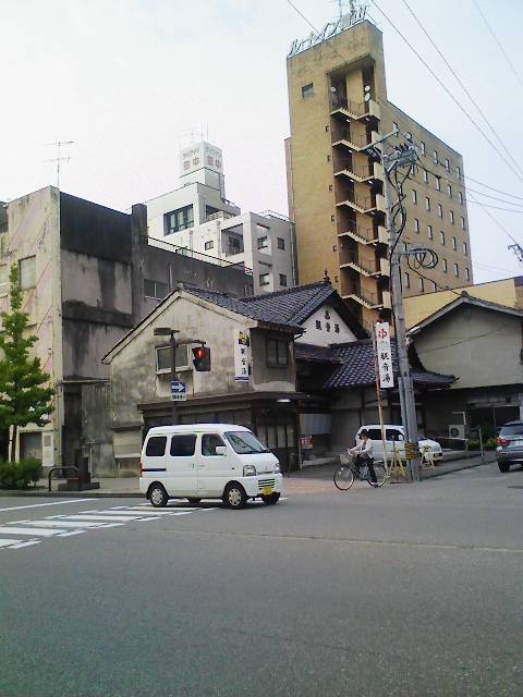 f:id:kuzan:20100901222127j:image