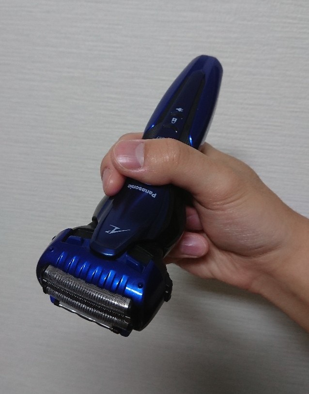 水洗いもok お風呂で使える電気シェーバーを買ってから髭剃りが快適になった話 T字カミソリ卒業しました 空気読んでこ