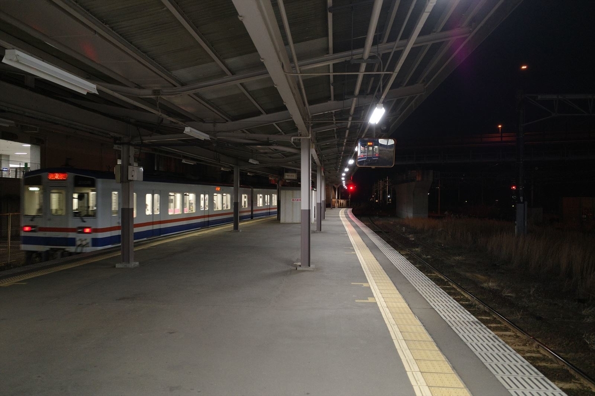 朝飯前のキハ観察【関東鉄道常総線0形・310形 (2021年年末)】 - ぱらの