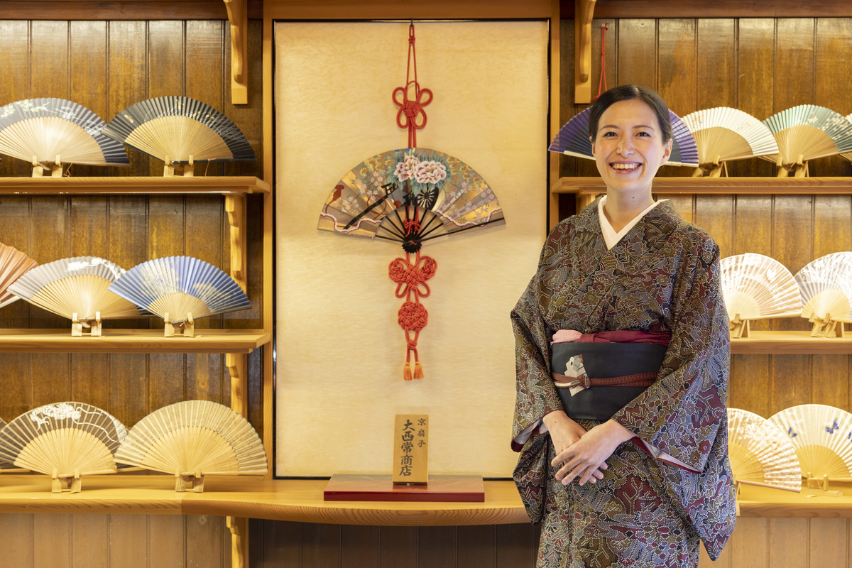 Kiwakoto   大西常商店　京扇子(ブラウン) Kiwakoto 大西常商店 京扇子(ブラウン) 【公式通販】