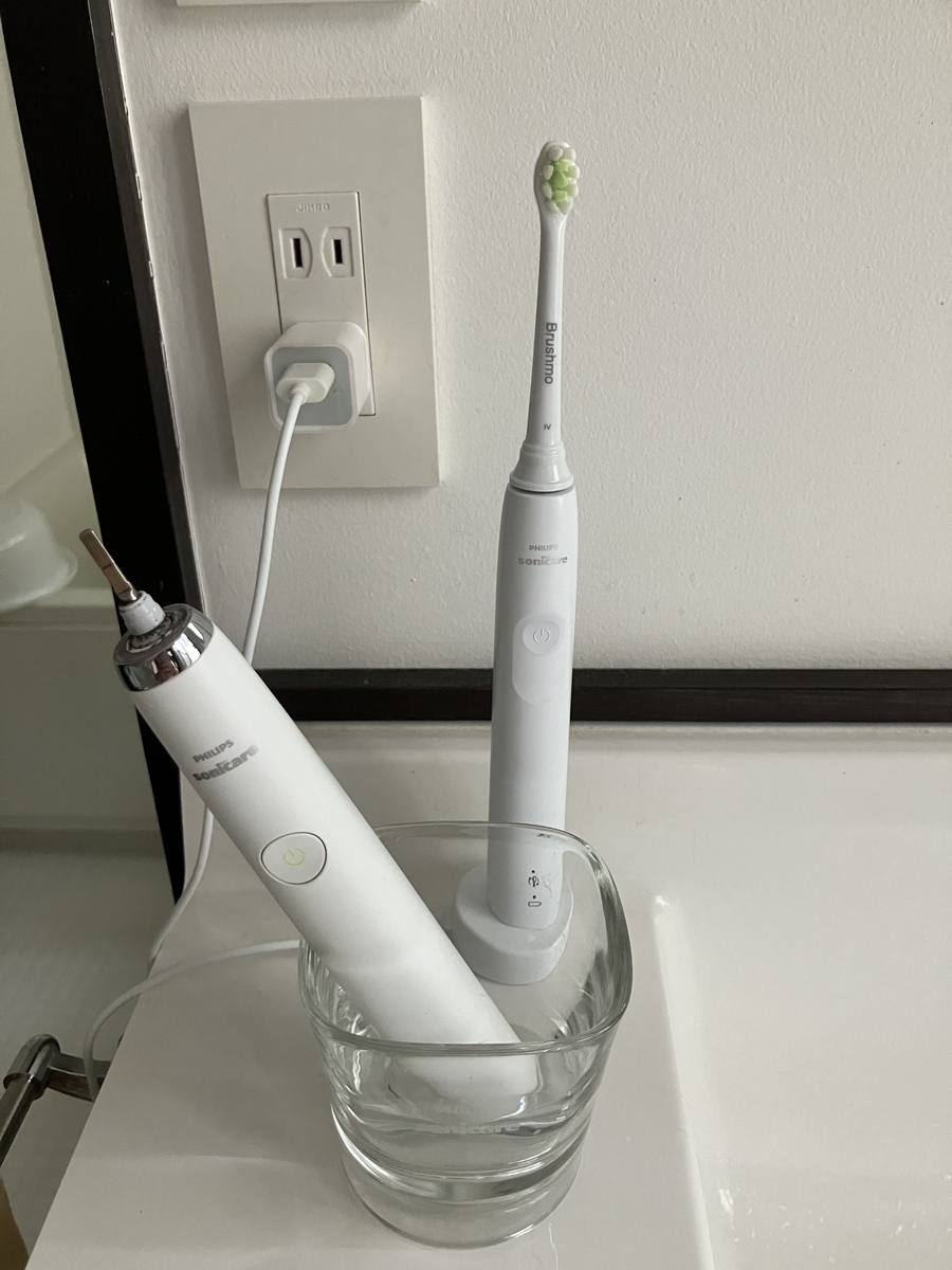Philips Sonicare 電動歯ブラシ 本体 充電器付き（フィリップス